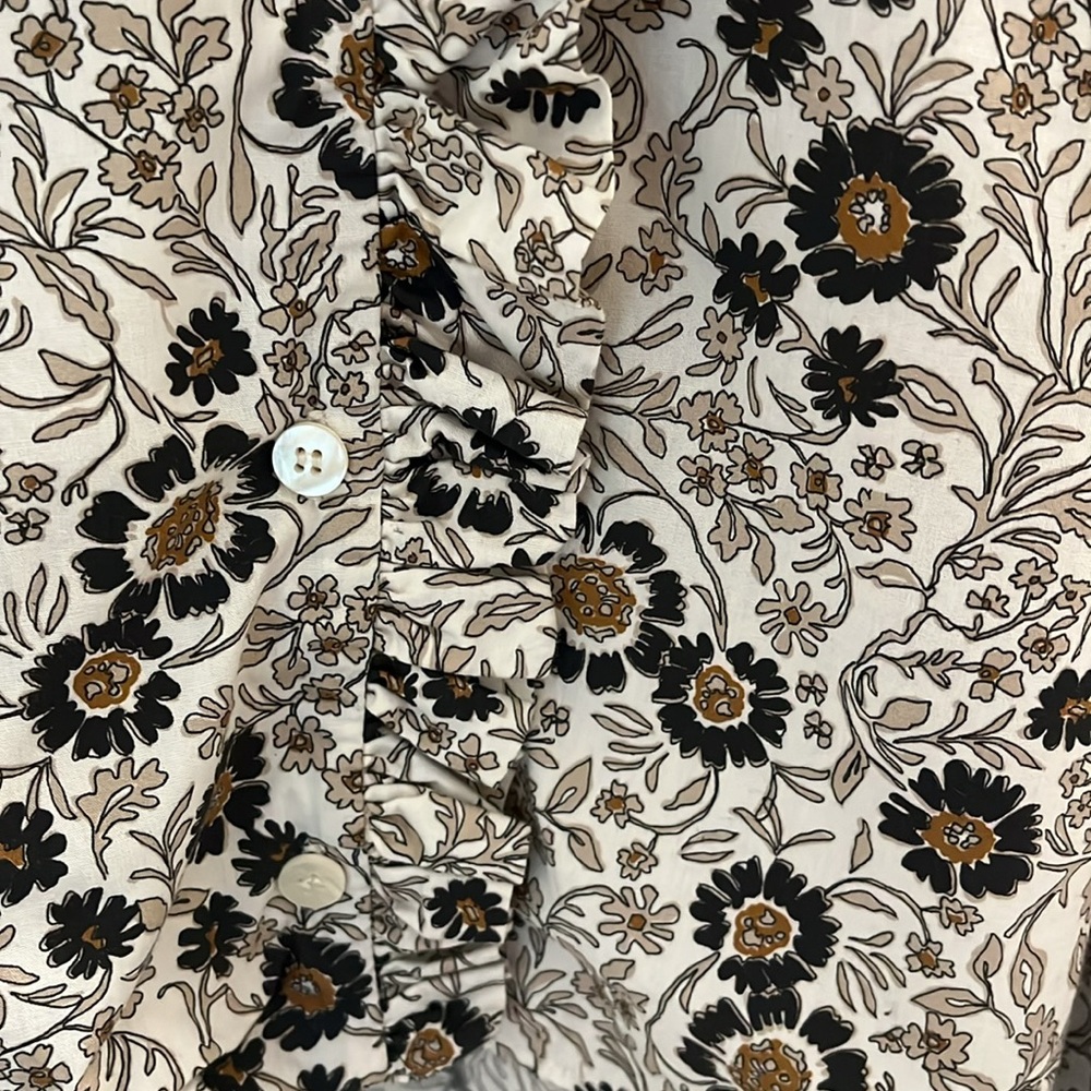 Zara button down ruffled cotton shirt. - Picture 10 of 15